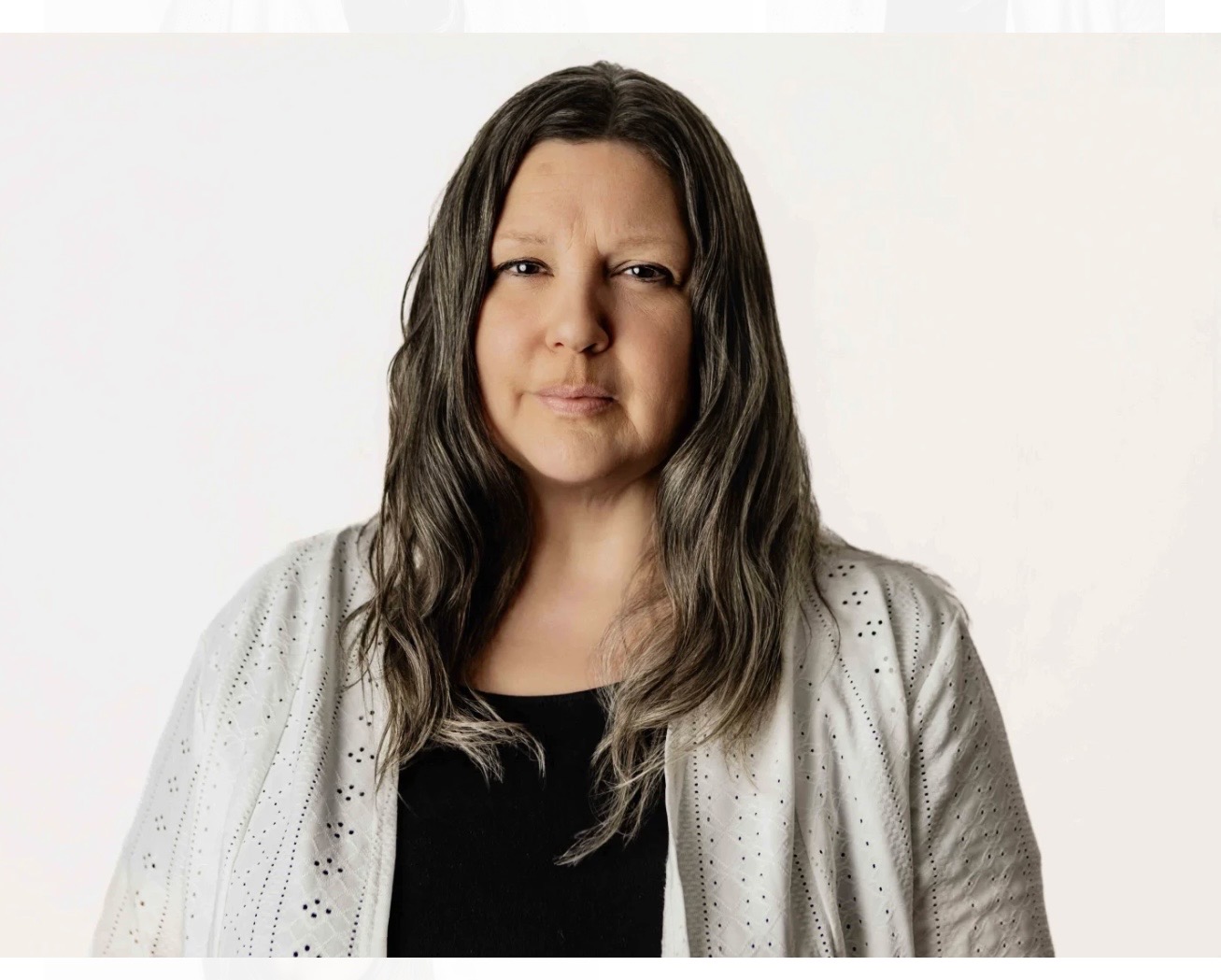 Elizabeth Moyer Headshot